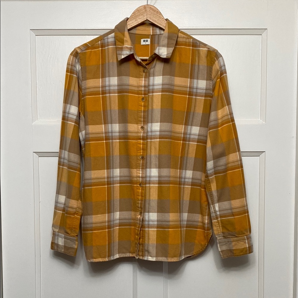 Plaid Button-Up Shirt in Mustard and White